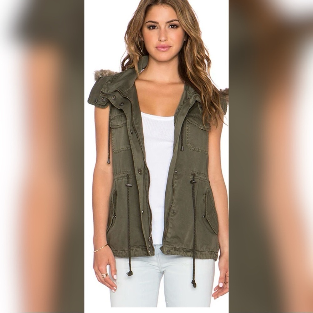 Velvet by Graham & Spencer Utility Vest Size Small